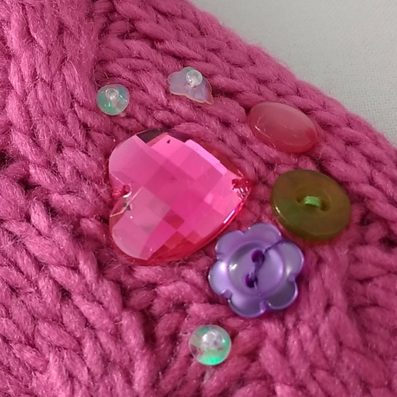 Cable knit scarf/mitten set & extra pair of mitts - Picture 2 of 9